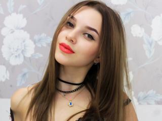 Jessiica69 - Live chat exciting with this cocoa like hair College hotties 