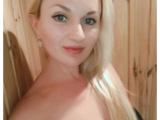 LauraSexyFeet - Live sexe cam - 5147127