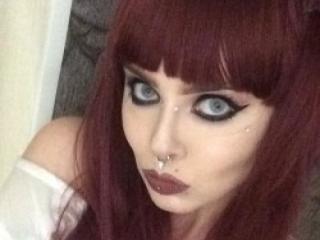 StacyWolf - Video chat sexy with this scrawny 18+ teen woman 