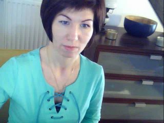 MonicaKiss - Live cam hard with this slim Lady over 35 