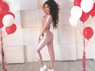 RaphaelaLover - Chat cam hard with a standard breast Sexy girl 