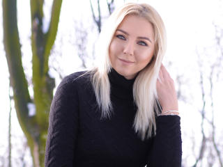LadySofy - chat online porn with a being from Europe Young and sexy lady 
