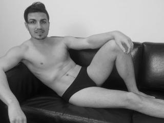 BruceMattias - Sexe cam en vivo - 5168562