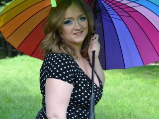 OhMollyHoney - Webcam live hot with a light-haired Nude babe 