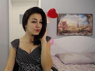 AmmeliaLee - Chat cam xXx with this Hot chicks with regular melons 