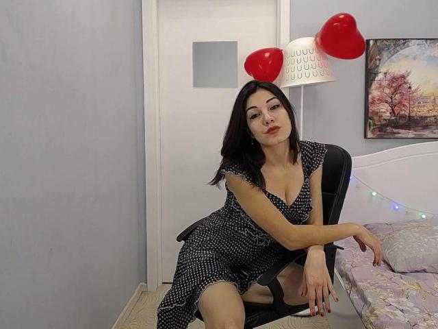 AmmeliaLee - Webcam live hot with this standard breat size Sexy babes 