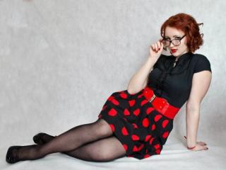 EmilySlyFox - Webcam hot with this shaved private part Hot babe 