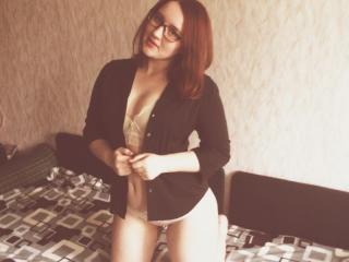 EmilySlyFox - online show x with this average body Sexy babes 