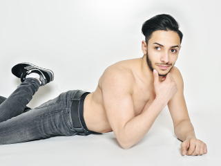 LucasWilder - Live Sex Cam - 5217142