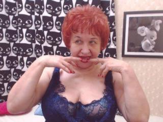 Vabank - Webcam live intime avec cette MILF à la crinière rousse sur la plateforme Milf cam 