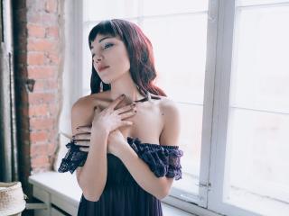 AmmeliaLee - Webcam exciting with this Young lady with average hooters 