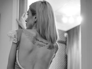 SofieClare - Webcam live hard with this platinum hair 18+ teen woman 