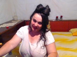 LaraBriliant - Live sex cam - 5233907