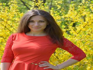 YourZephyr - Chat cam xXx with this brown hair Sexy girl 