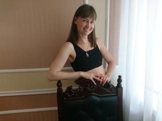 BellaBom - online chat xXx with this brown hair Hot chicks 