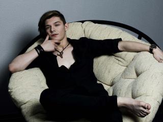 WillSirRaven - Chat live porn avec ce Gay caucasien sur XLovegay 