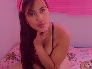 SamanthaLatino - Web cam xXx with a Sexy mother with a standard breast 