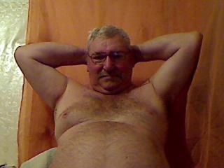 Papirus69 - online show hard with this trimmed genital area Male couple 