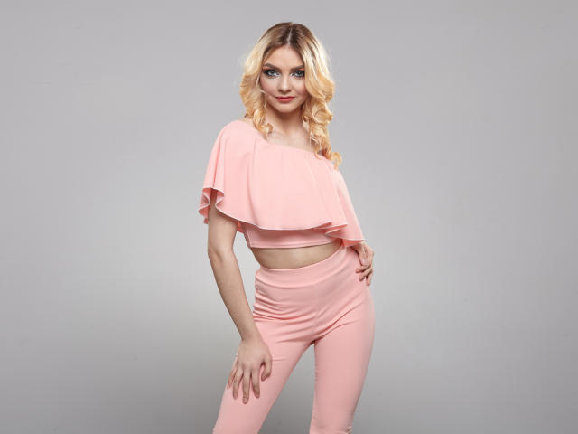 VivienneBlondy - Live sex cam - 5311838