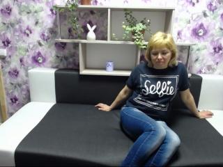 AnettiSweett - Live chat hard with this slender build Sexy girl 