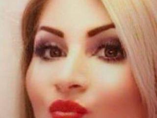 ChaudeEvely - Chat live exciting with a being from Europe Gorgeous lady 