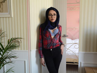Ajda - Web cam xXx with a arabian 18+ teen woman 