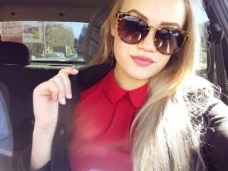 JacquelineSol - chat online hot with this Girl with small hooters 