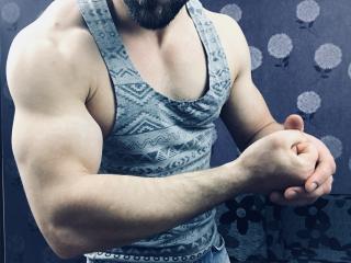 AlbertoFit - Web cam exciting with a shaved private part Horny gay lads 