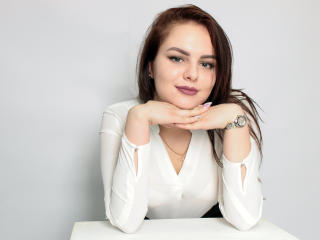 ViktoriaMay - Chat nude with this standard body Hot chicks 