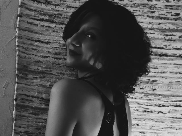 AmethystCharm - Live Sex Cam - 5363571