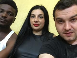 InteracialTrio - Webcam live xXx with this lean Group of three 