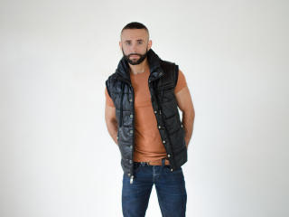 Hevan - Live cam porn with this latin Gays 
