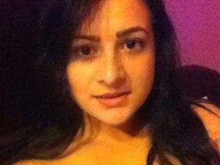 Lawenne - chat online sex with this latin Hot chicks 