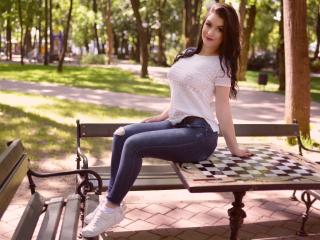 AnnaRosie - Web cam exciting with a trimmed genital area Hot babe 