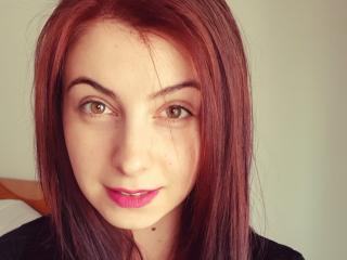 Katherinesquirt - online show sex with this being from Europe Young lady 