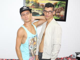 SkinnyHotLatinBoys - Chat live sexy with a Male couple 