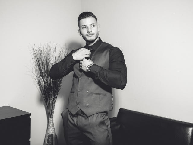 TravisHolden - ライブポルノ&amp;セックスカム - 5408981