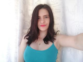 KabechaXKinky - Webcam sex with this gaunt Girl 