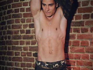ChristianAndrew - Live cam nude with a Homosexuals with muscular physique 