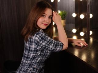 IceLake - Webcam live hard with this cocoa like hair 18+ teen woman 