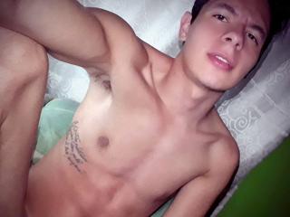 Anddy - Webcam live sexy with a latin Men sexually attracted to the same sex 