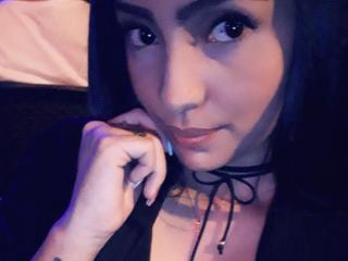 NicoletteX - Webcam hard with this charcoal hair Young and sexy lady 