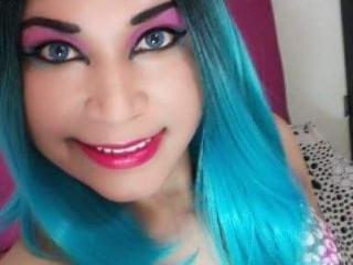 StefanyDollX - Chat live sexy with a latin american Transsexual 