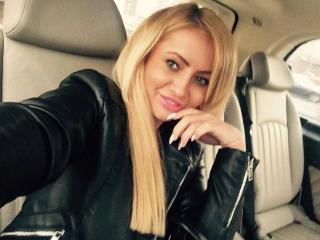 JolieSophya - Live cam x with a being from Europe Girl 