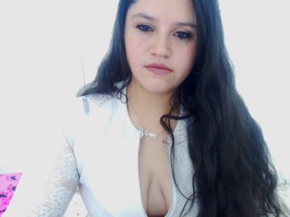 YouWetyRose - Webcam live x with this latin Hot chicks 