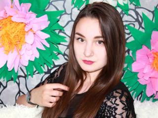 MellyHotX - online chat xXx with this White Girl 