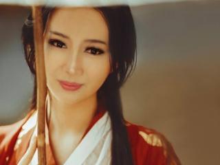 AlluringNicole - Live chat exciting with a underweight body Ladyboy 