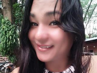 HotStephanieLover - Live cam xXx with this oriental Transgender 