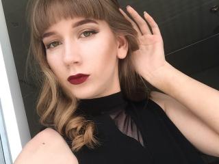 SsweetMellissa - Cam sex with a russet hair Young lady 