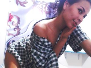 ValeriaHot69 - chat online xXx with this latin american Hot babe 